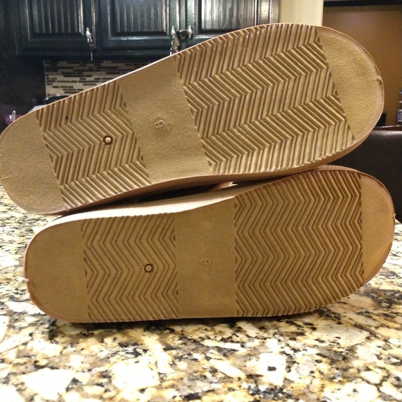 Fur Boots - Picture 5 of 8